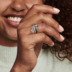 Pandora Bague Résine Façon Émail Noire ME | Femme Bague