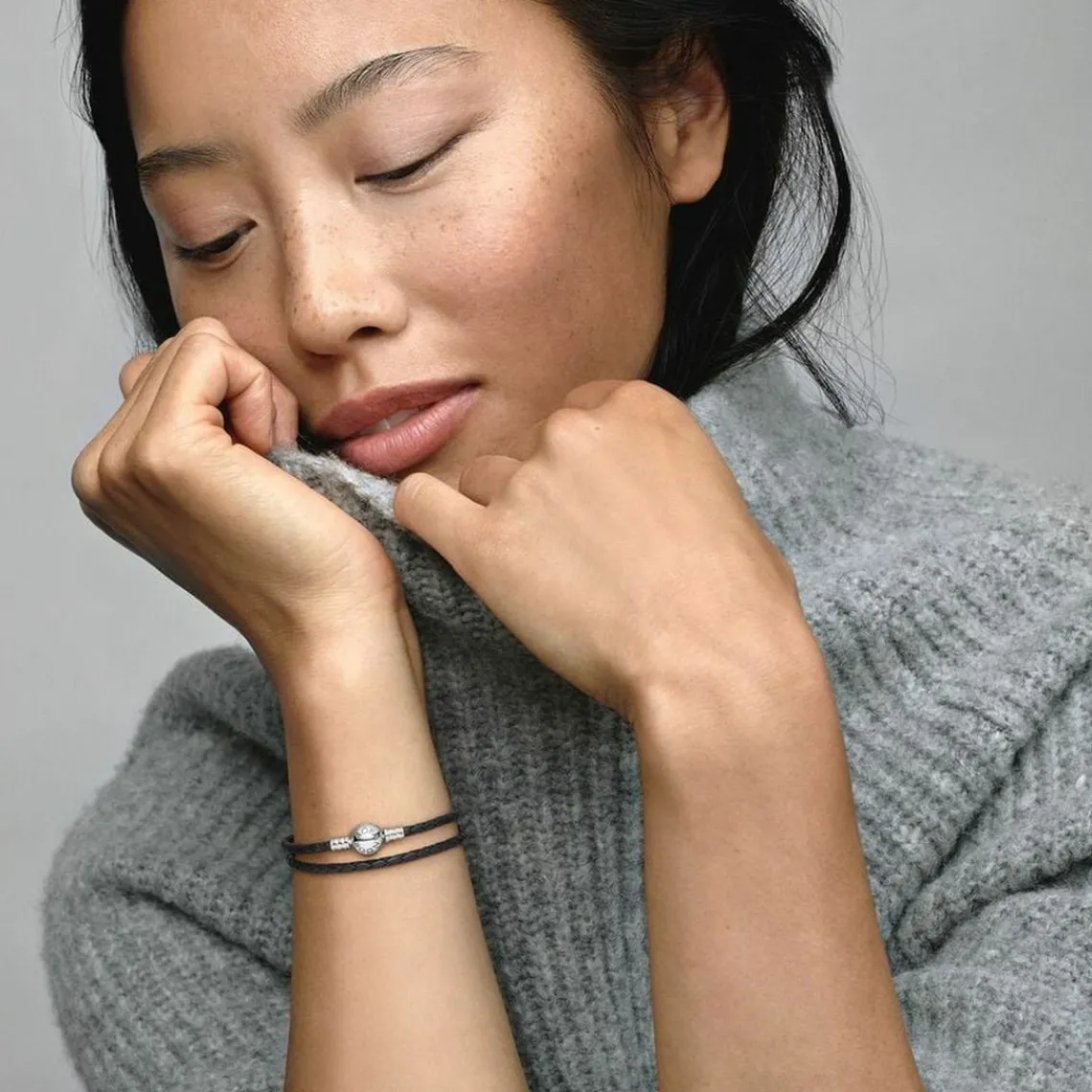 Pandora Bracelet Double tresse en Cuir Noir Bijoux | Femme Bracelet