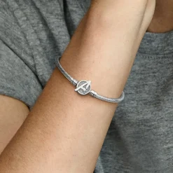 Pandora Bracelet Femme Marvel x maille serpent & fermoir logo The Avengers | Femme Bracelet