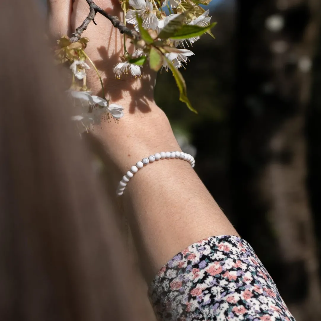 Sloya Bracelet Femme Serena en pierres Howlite | Femme Bracelet
