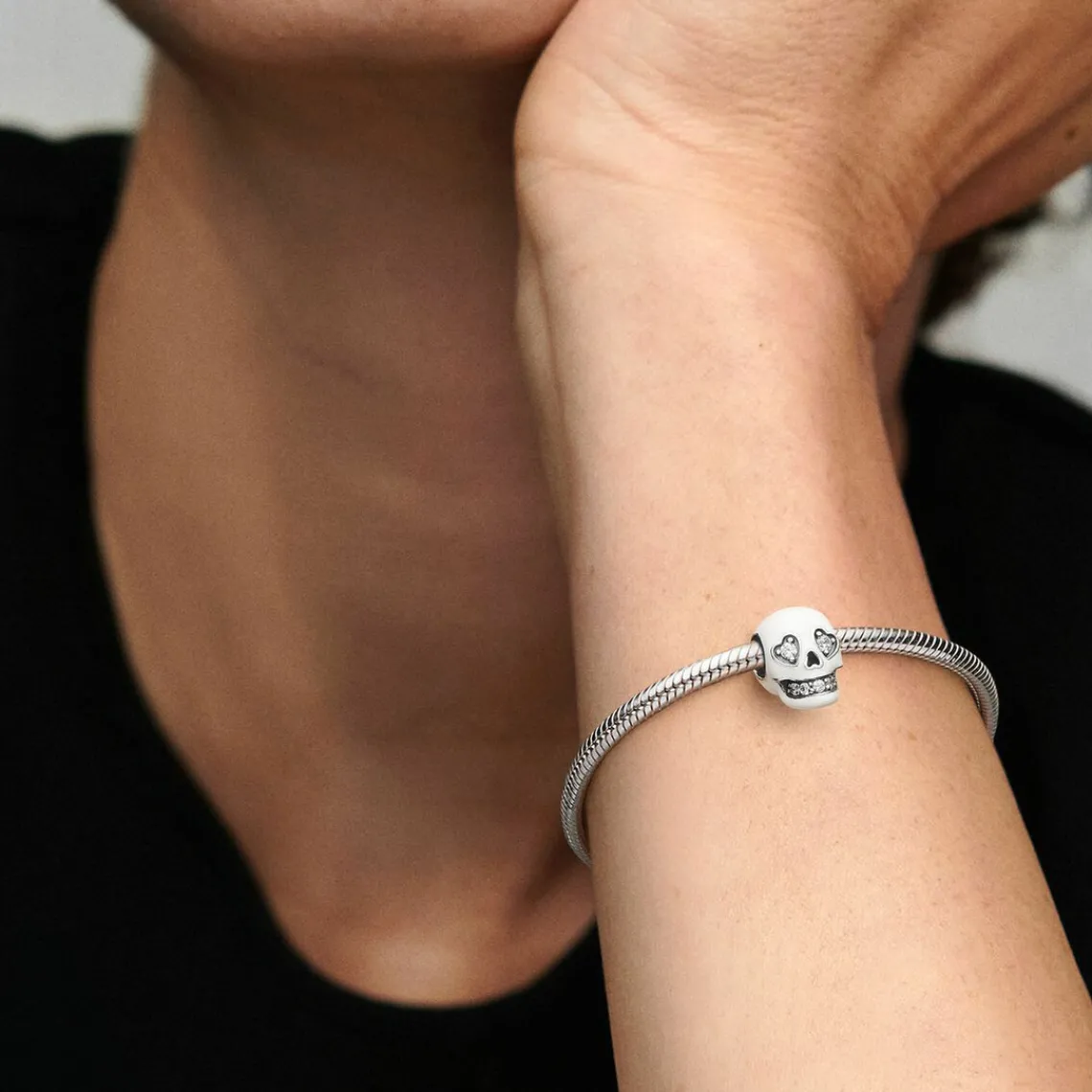 Pandora Charm Luminescent Tête de Mort Scintillante | Femme Charms