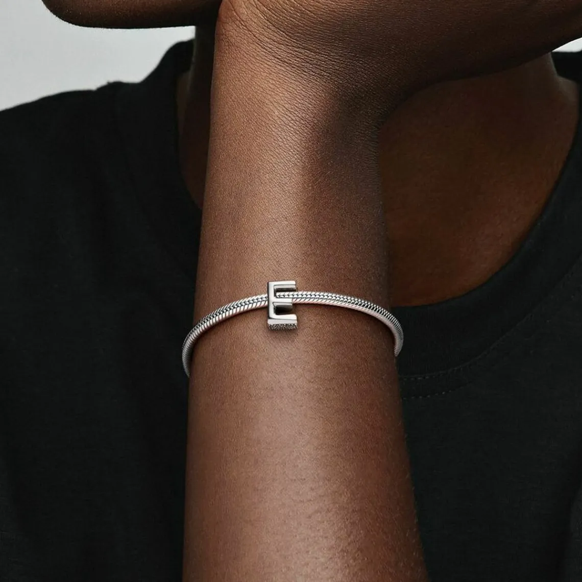 Pandora Charm Moments Alphabet Lettre E | Femme Charms