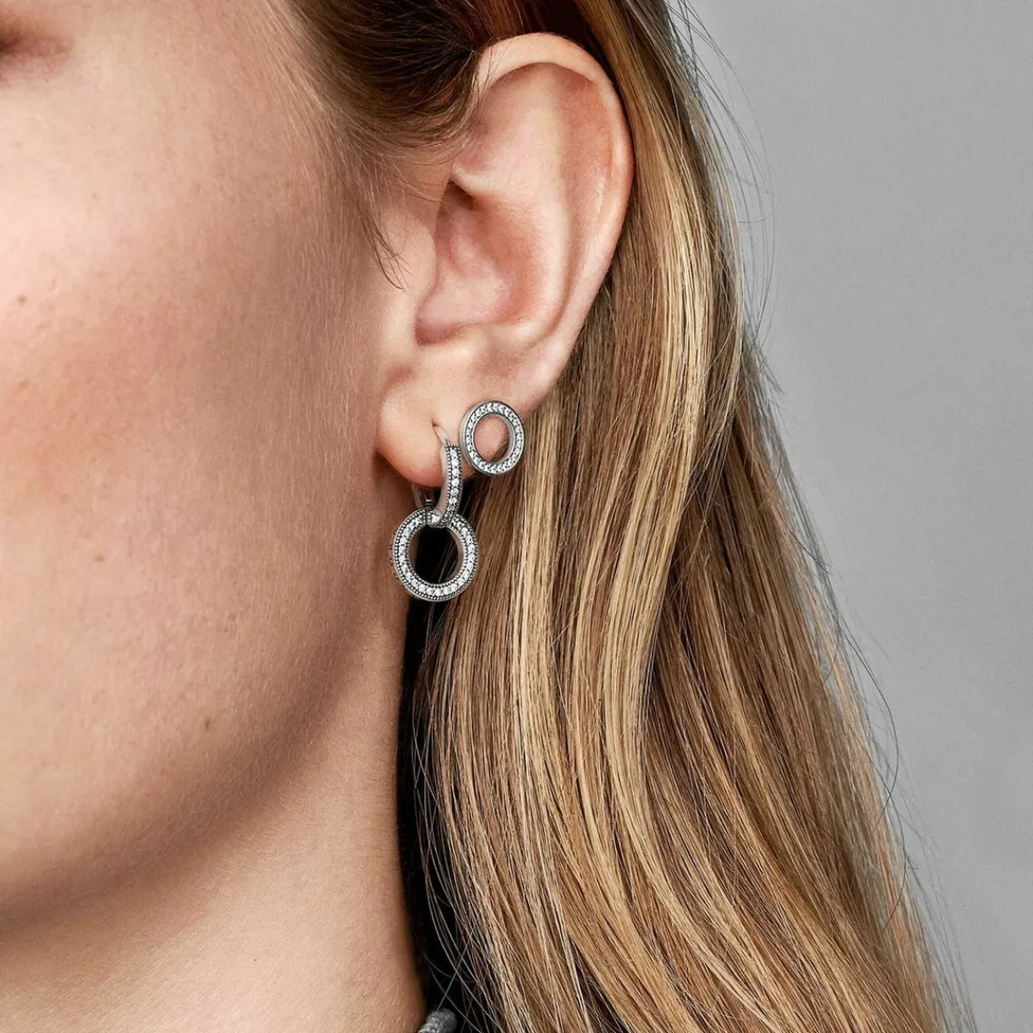 Pandora Clous d'Oreilles Cercles Scintillants Signature Argent 925/1000ᵉ | Femme Boucles D'Oreilles