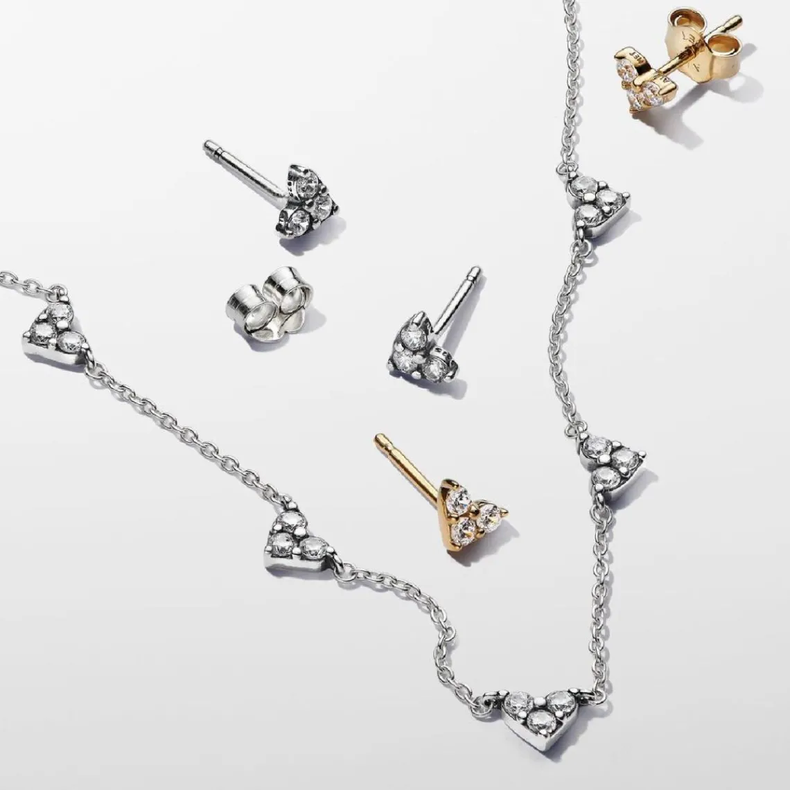 Pandora Collier Cœurs Trios de Pierres | Femme Collier Et Pendentif