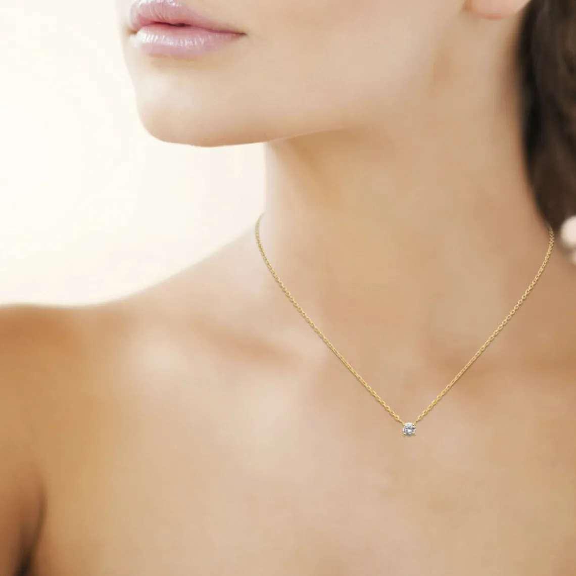 Maison de la Bijouterie Collier femme plaqué or blanc serti griffe classique - UW300445 | Femme Collier Et Pendentif