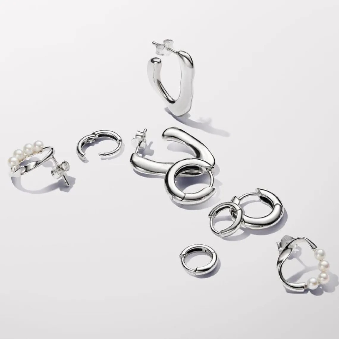 Pandora Créoles Ouvertes V Organique 293290C00 Argent | Femme Boucles D'Oreilles